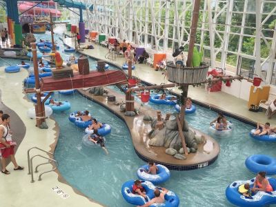 Heated lazy river for year-round usability, Lazy River at Big Splash Adventure Indoor Water Park, Indiana, USA